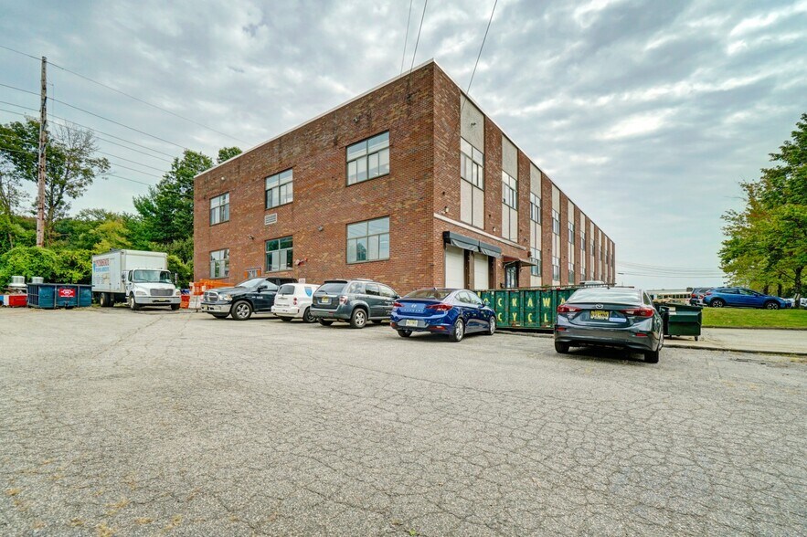 More Photos Of 51 Railroad Ave, Closter Warehouse For Sale