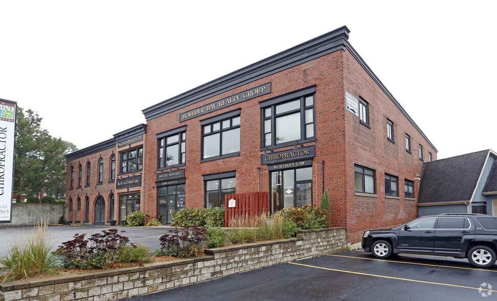 Primary Photo Of 259 Indiana Ave, Valparaiso Coworking Space