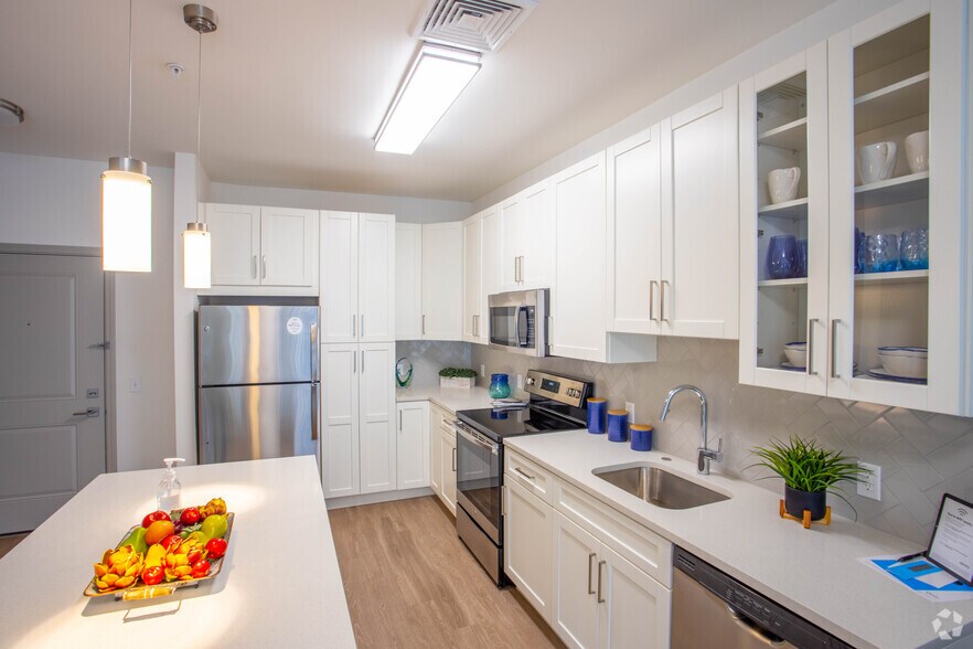 More Photos Of 1100 Market St, Dresher Multifamily For Sale