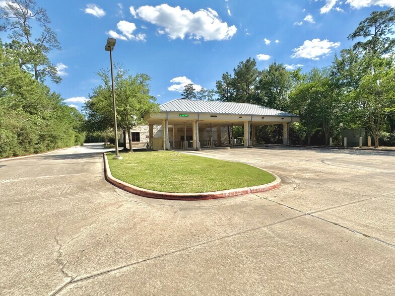 More Photos Of 1430 Research Forest Dr, Shenandoah Bank For Sale