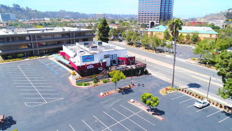More Photos Of 5373 Mission Center Rd, San Diego Restaurant For Lease