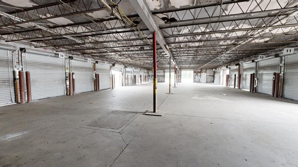 More Photos Of 1333 N Market St, Shreveport Truck Terminal For Lease