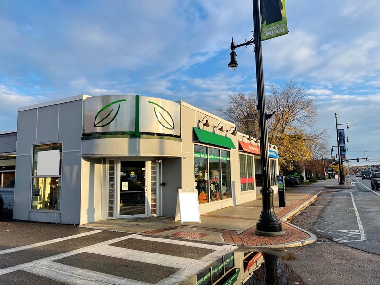 Primary Photo Of 222 Main St, Nashua Storefront For Lease