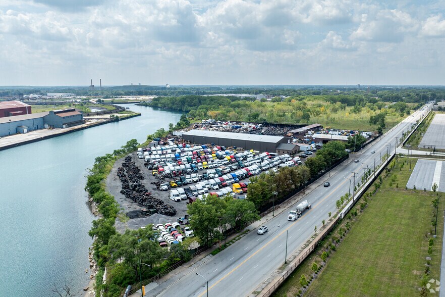 More Photos Of , Chicago Unknown For Sale