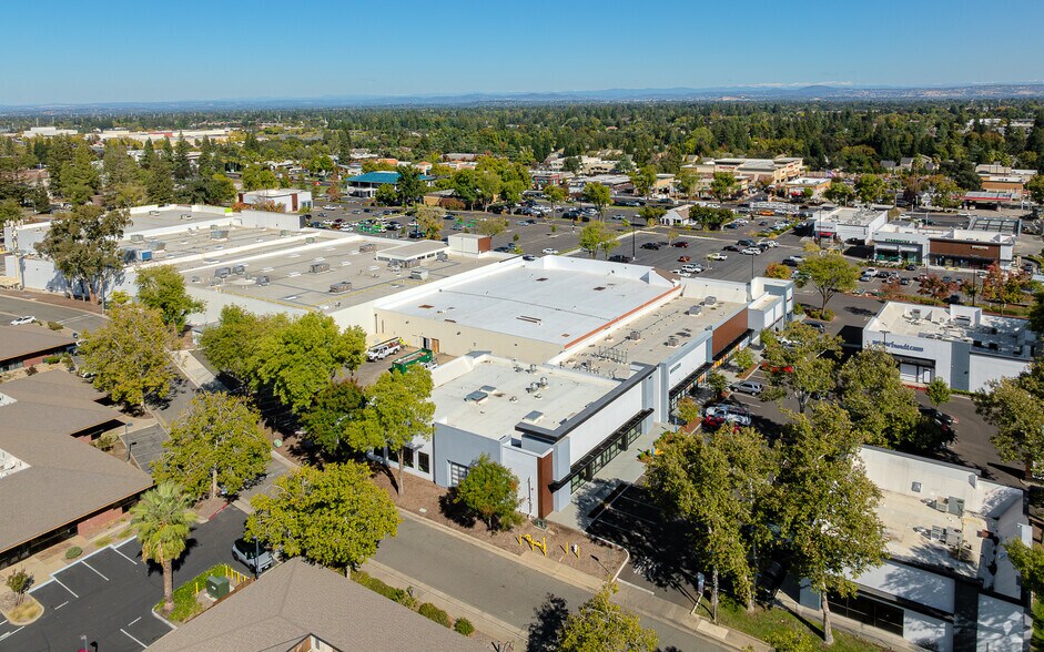 More Photos Of 7811-7845 Madison Ave, Citrus Heights General Retail For Lease