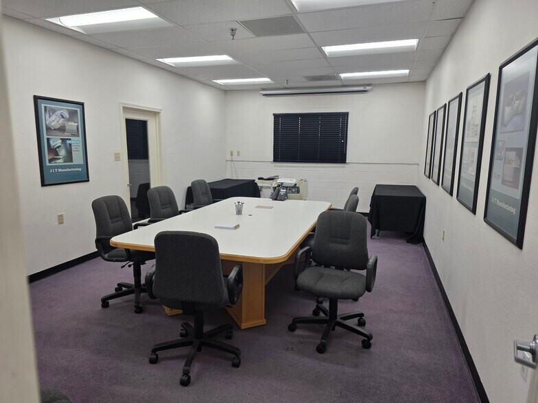 More Photos Of 1610 Commerce Way, Paso Robles Warehouse For Sale