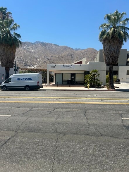 More Photos Of 1133 N Palm Canyon Dr, Palm Springs Medical For Lease