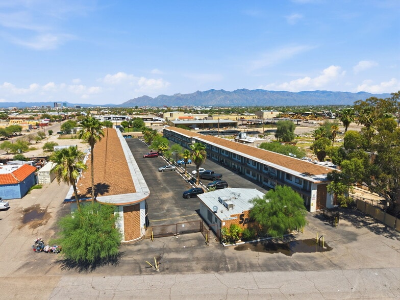 More Photos Of , Tucson Multifamily For Sale