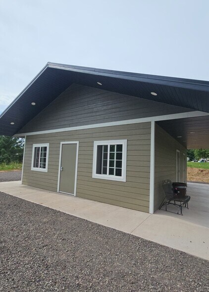 More Photos Of 4505 E Tri Lakes Rd, Superior Trailer Camper Park For Sale