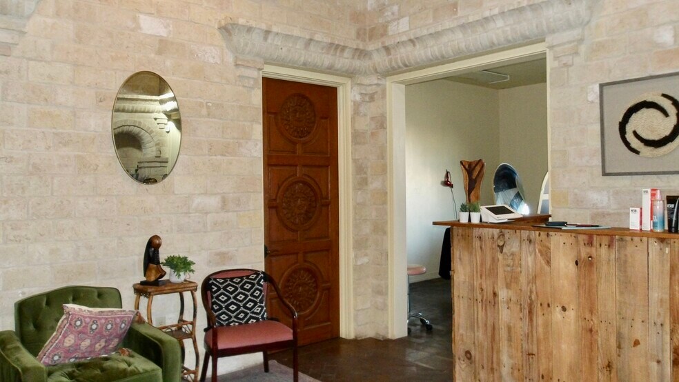 More Photos Of 1906A E Tyler, Harlingen Office For Sale