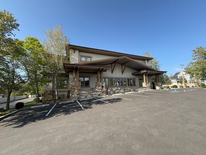 More Photos Of 4252 Highland Dr, Salt Lake City Medical For Sale