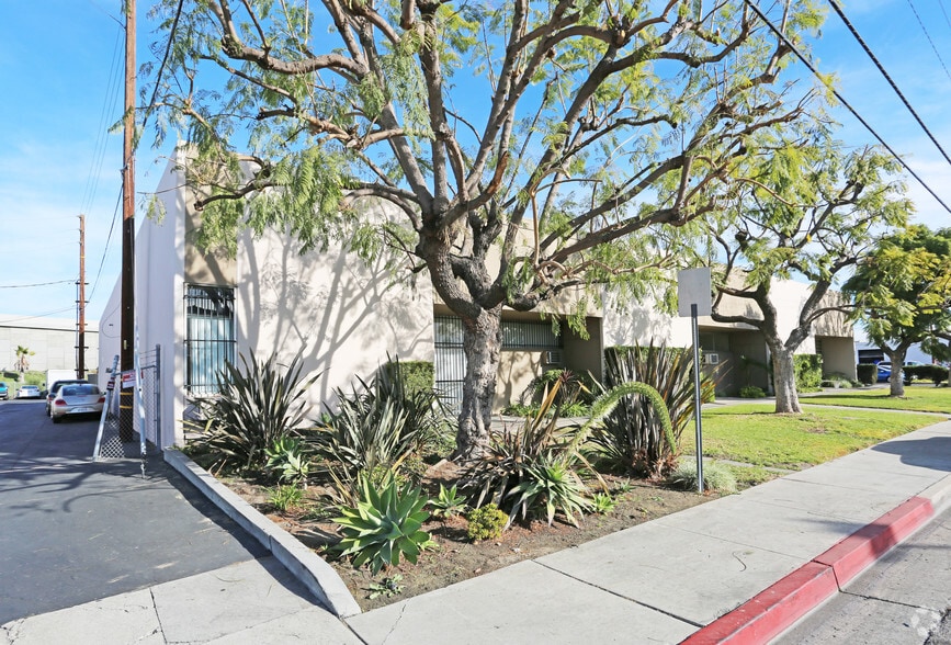 More Photos Of 11781-11791 Cardinal Cir, Garden Grove Manufacturing For Lease