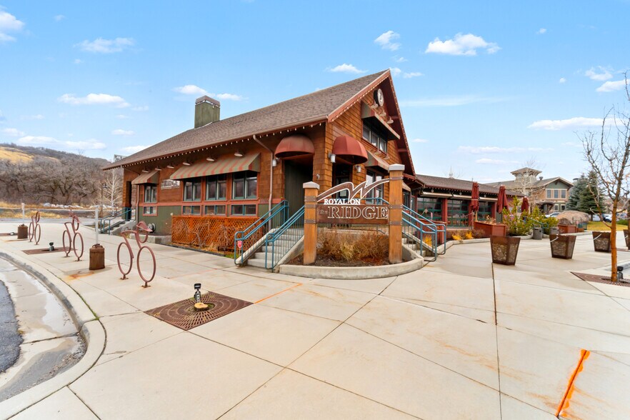 More Photos Of 14886 S Traverse Ridge Rd, Draper Restaurant For Sale