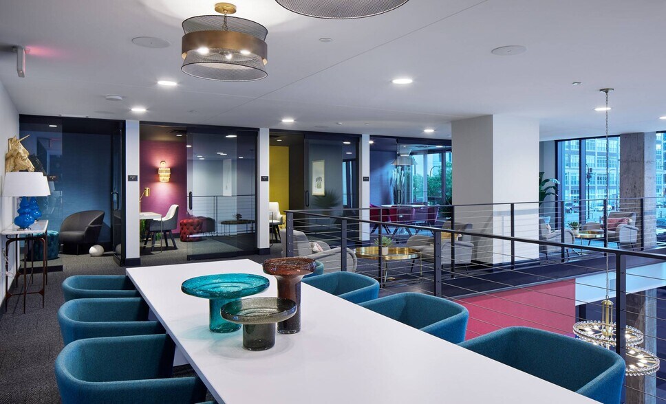 More Photos Of 615 S 8th St, Minneapolis Apartments For Lease