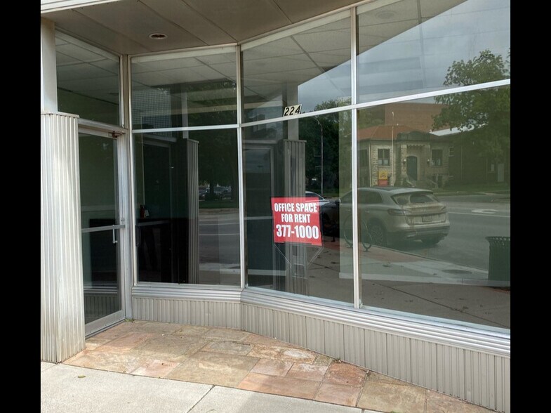 More Photos Of 226 W Central Ave, El Dorado Office Residential For Sale