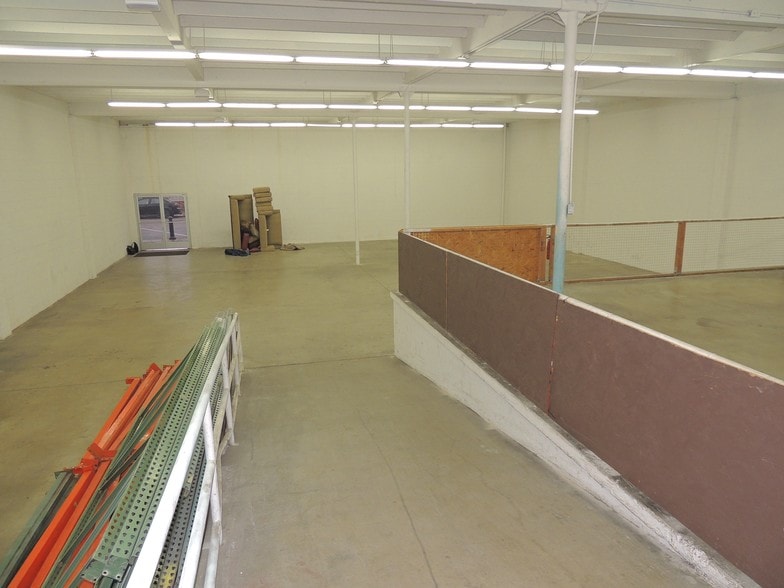 More Photos Of 706 A Ave, National City Freestanding For Lease