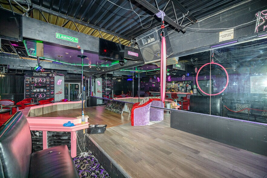 More Photos Of 212 W Harry St, Wichita Bar For Sale