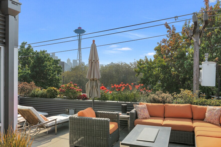 More Photos Of 160 Roy St, Seattle Office Residential For Sale