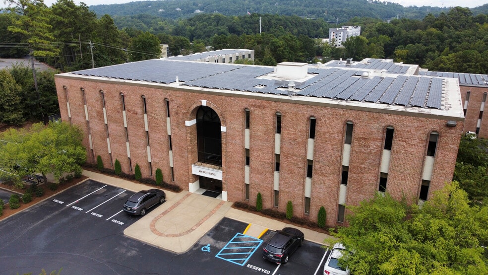 More Photos Of 400 Office Park Dr, Birmingham Office For Sale