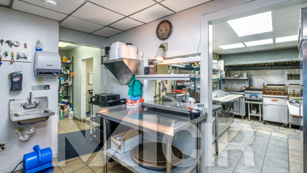 More Photos Of 1582 Holly Pike, Carlisle Restaurant For Sale