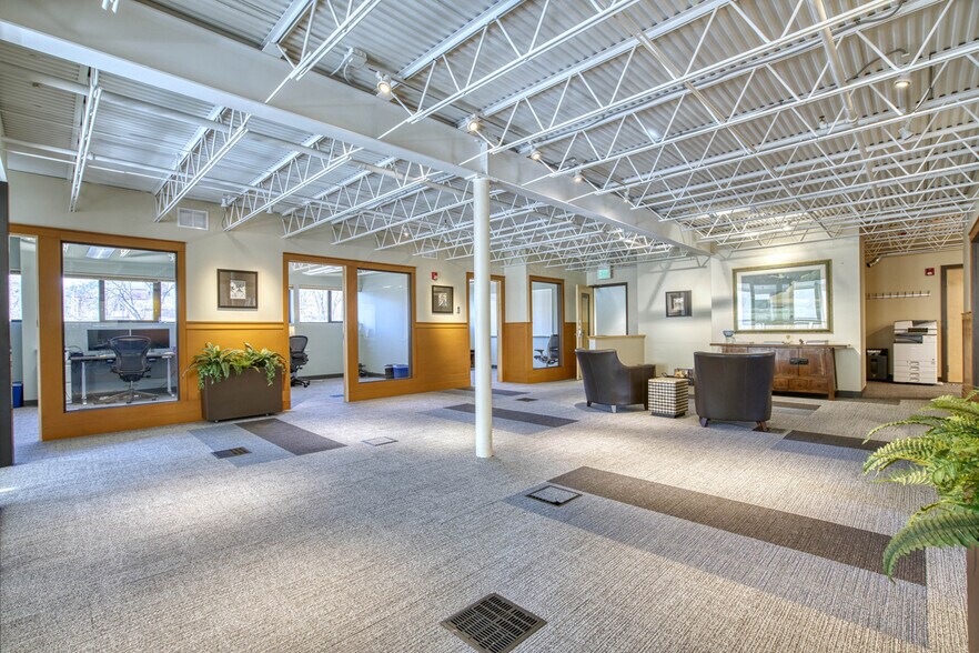 More Photos Of 1215 Spruce St, Boulder Office For Sale