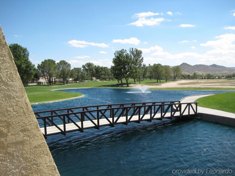 More Photos Of 14818 Clubhouse Dr, Helendale Hotel For Sale