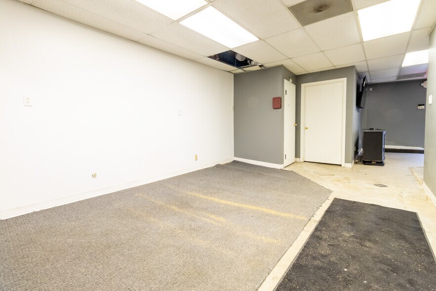 More Photos Of 454 W 8th Ave, West Homestead Warehouse For Sale
