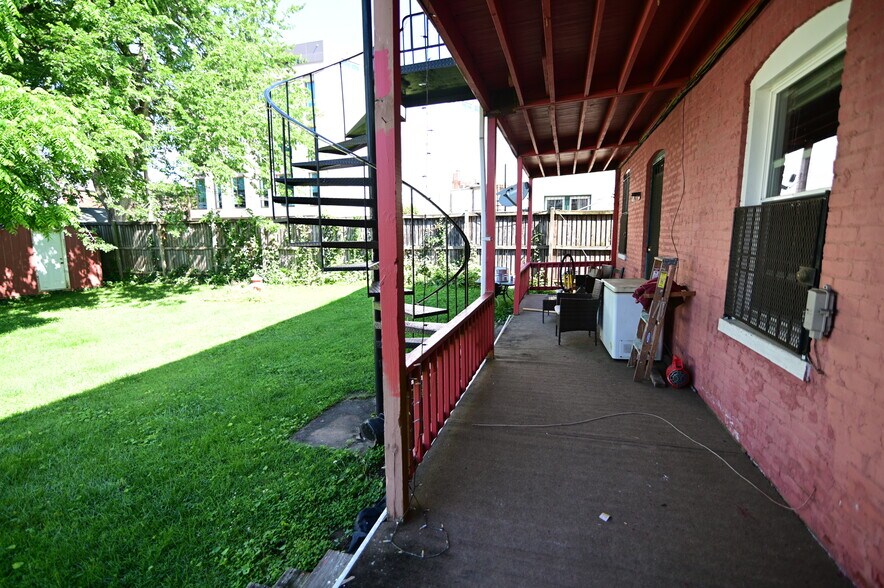 More Photos Of 513-519 12th St SE, Washington Apartments For Sale