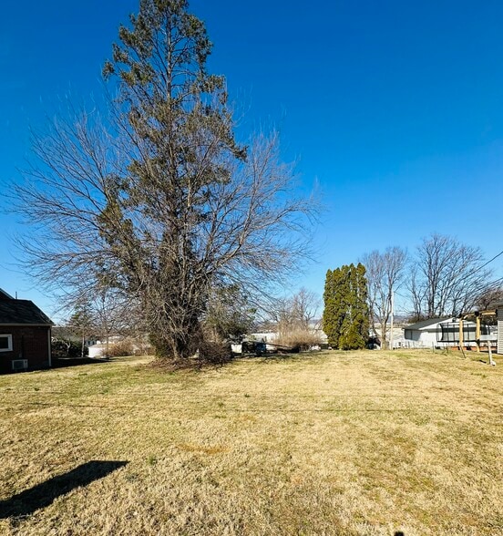 More Photos Of 5 Davis Ave, Frederick Land For Sale