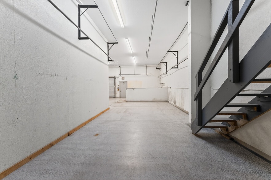 More Photos Of 4159 Electric Way, Port Charlotte Warehouse For Sale