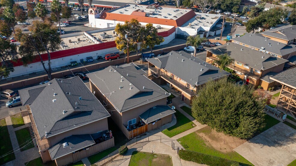 More Photos Of 110 Roundtable Dr, San Jose Apartments For Sale