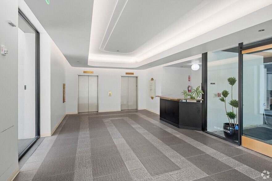 More Photos Of 835 Wilshire Blvd, Los Angeles Loft Creative Space For Lease