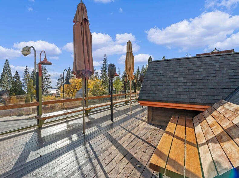 More Photos Of 8791 Lake Blvd, Kings Beach Restaurant For Sale