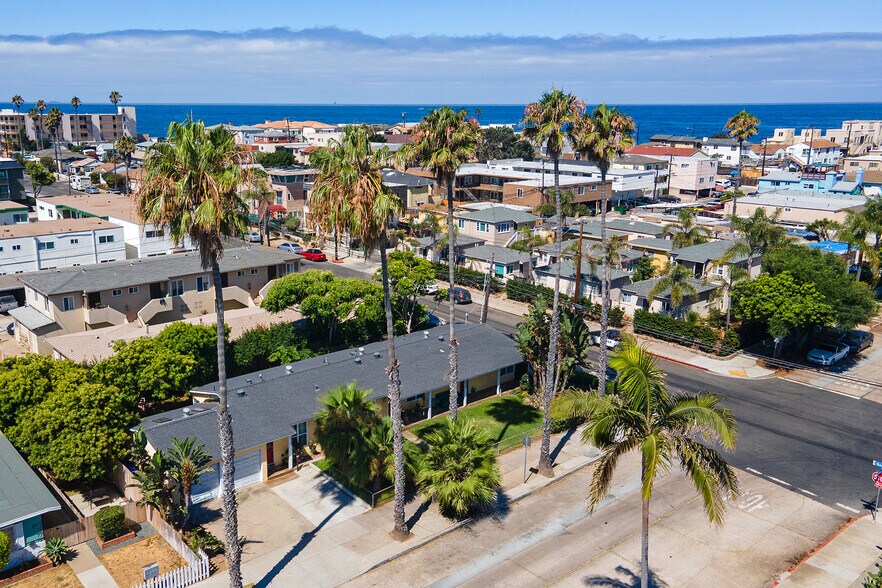 More Photos Of 4985 Narragansett Ave, San Diego Apartments For Sale