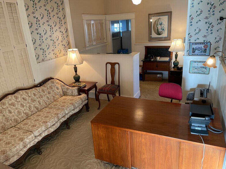 More Photos Of 314 Capitola Ave, Capitola Coworking Space