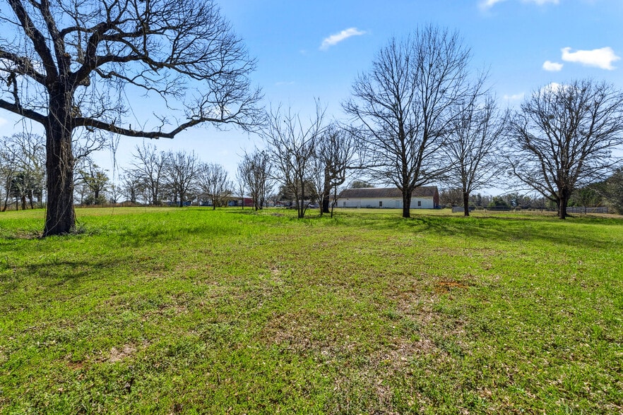 More Photos Of 2828 Harvest Rd, Jay Religious Facility For Sale