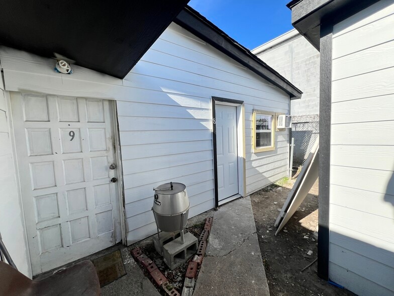 More Photos Of 1426 Telephone Rd, Houston Multifamily For Sale