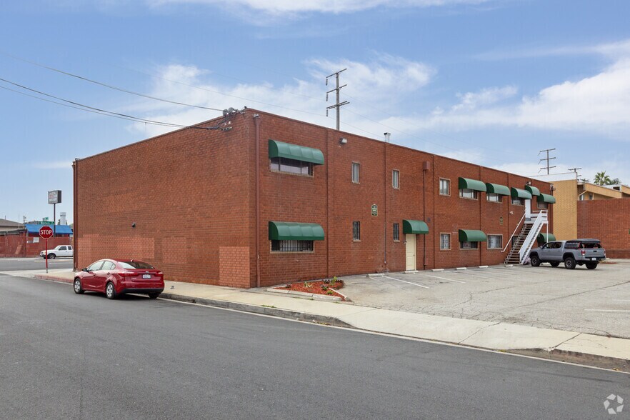 More Photos Of 16901 S Western Ave, Gardena Office For Lease