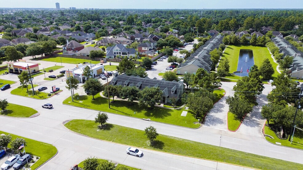 More Photos Of 11601 Spring Cypress Rd, Tomball Medical For Lease