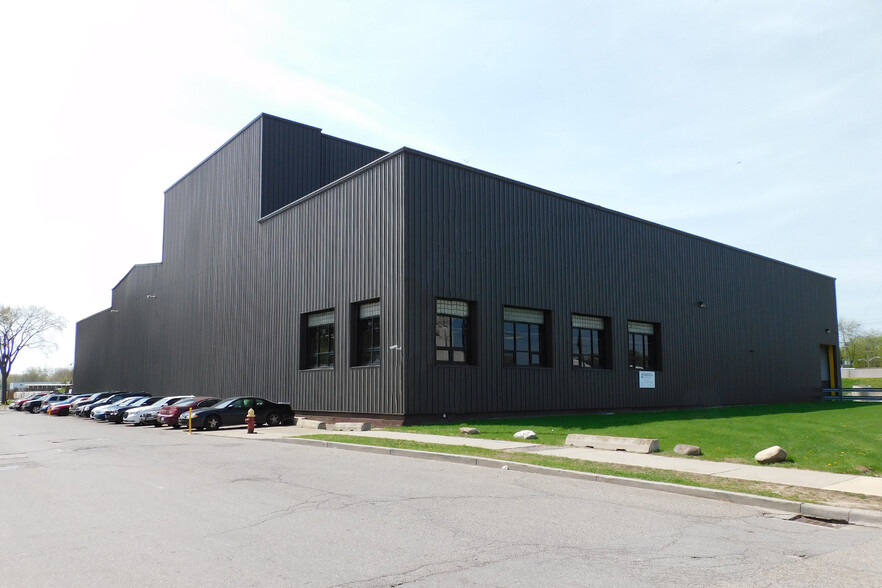 Primary Photo Of 2221-2241 Bellevue St, Detroit Warehouse For Lease