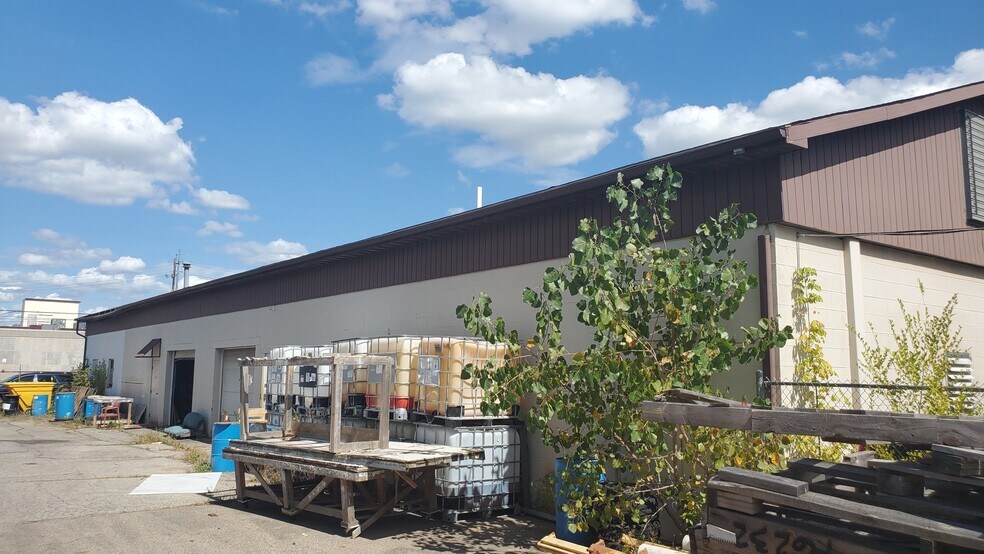 More Photos Of 1394 Courtright Rd, Columbus Warehouse For Sale