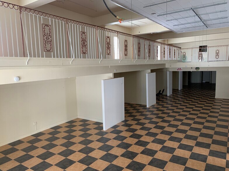 More Photos Of 19-33 N Federal Hwy, Dania Freestanding For Sale