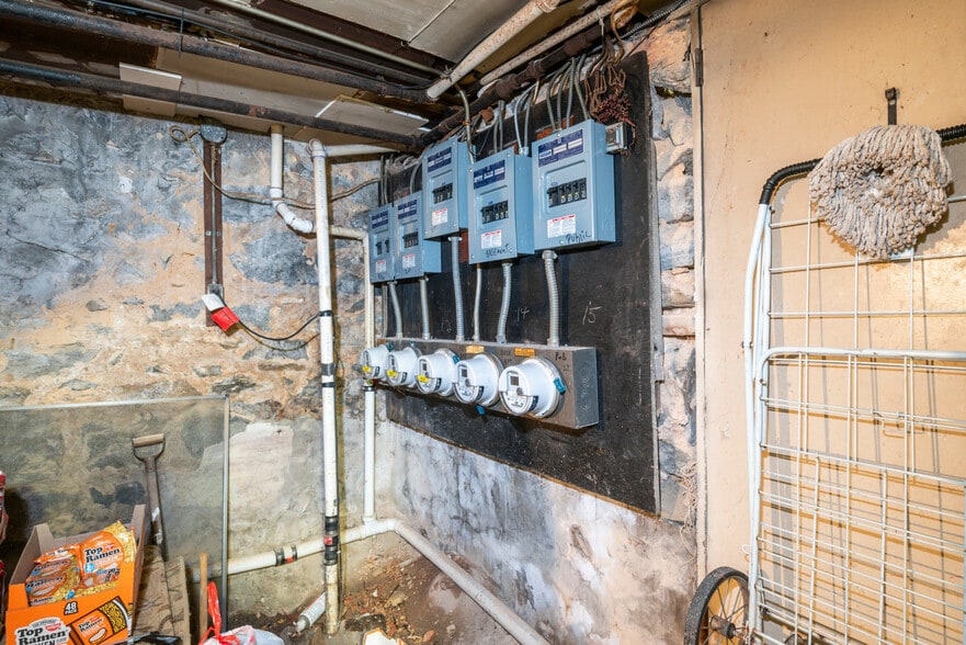 More Photos Of 3211 Guilford Ave, Baltimore Apartments For Sale