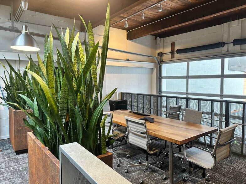 More Photos Of 1922 NW Pettygrove St, Portland Loft Creative Space For Sale