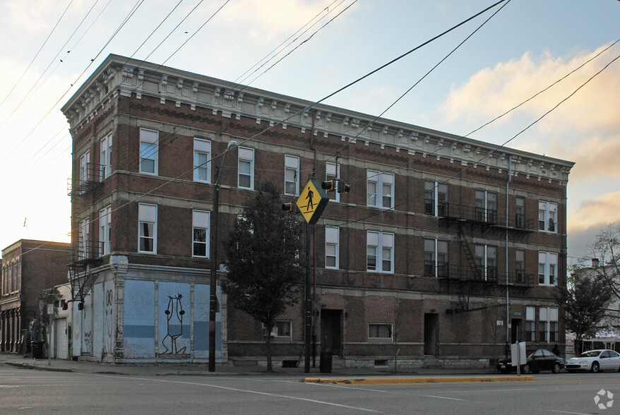 Primary Photo Of 1622-1626 Linn St, Cincinnati Apartments For Sale