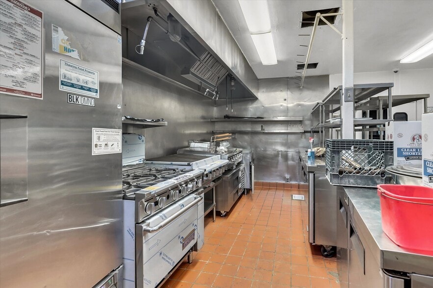 More Photos Of , Sacramento General Retail For Sale