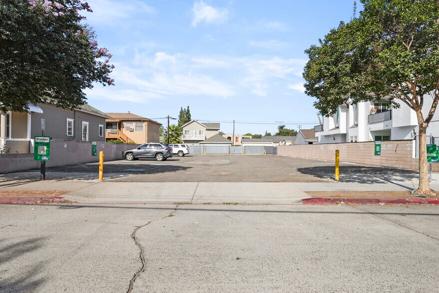 More Photos Of 846 N Van Ness Ave, Santa Ana Land For Sale