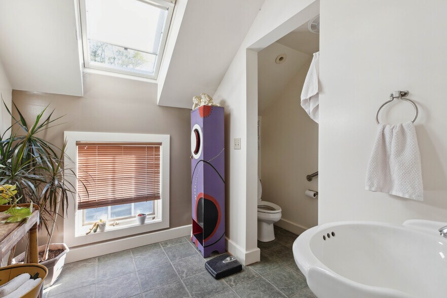 More Photos Of 694 Quechee Main St, Quechee Health Club For Sale