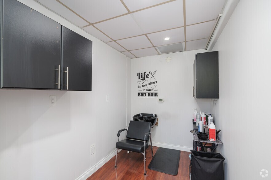 More Photos Of 8923 La Mesa Blvd, La Mesa Office For Sale