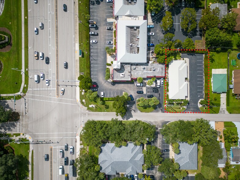 More Photos Of 866-868 99th Ave N, Naples Medical For Lease